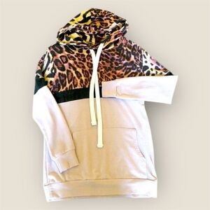 Leopard print hooded sweatshirt